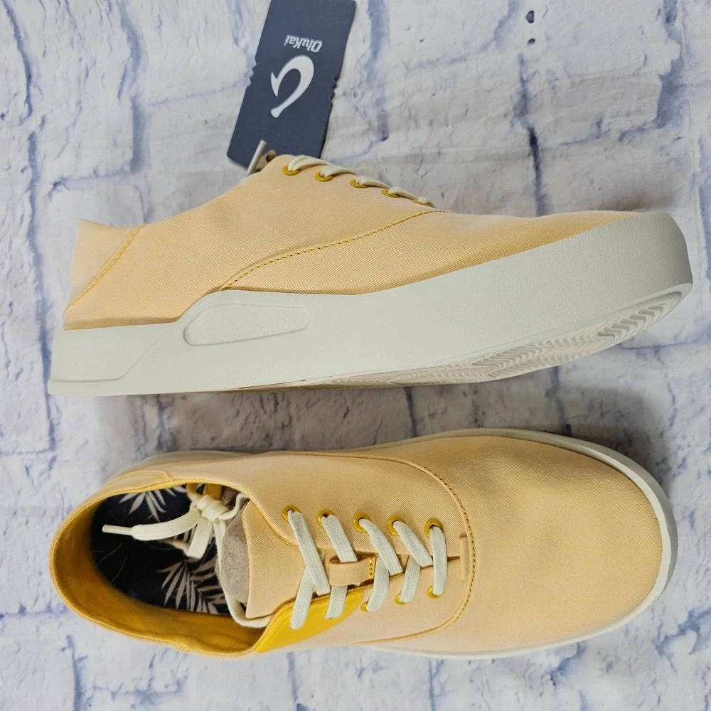 OluKai Tradewind Canvas Sneakers Mens 10 Yellow Island Breathable Lace Up Shoes